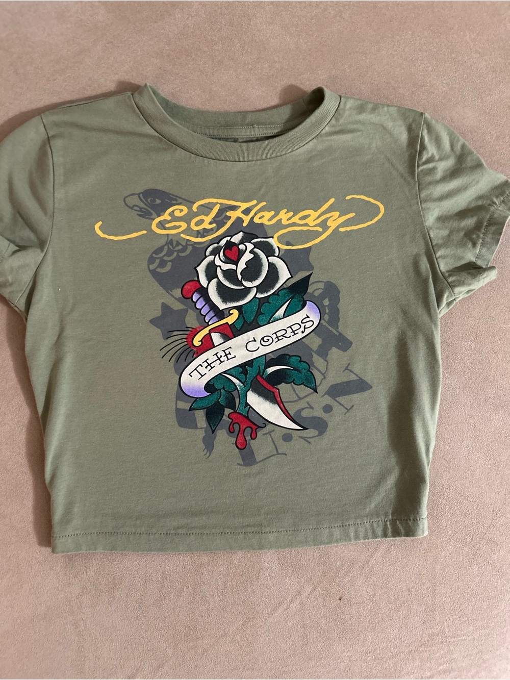 Ed Hardy Olive Graphic Cropped Tee with Multicolor Tattoo Print Sz Small EUC